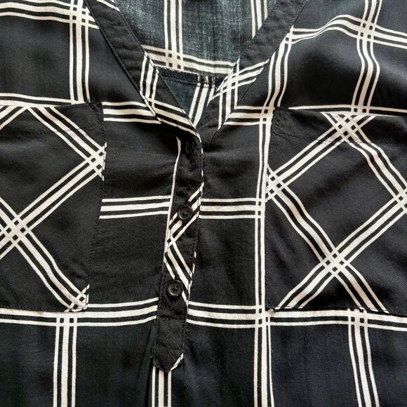 Old Navy Womens Black & White Button Up Plaid Long Sleeve V-Neck Blouse XL - Picture 9 of 15
